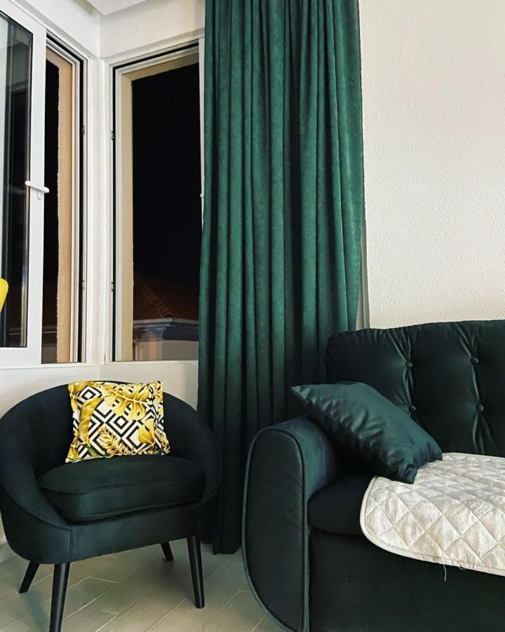 Id Apartments Tivat Eksteriør billede