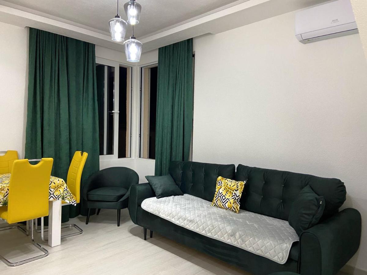 Id Apartments Tivat Eksteriør billede